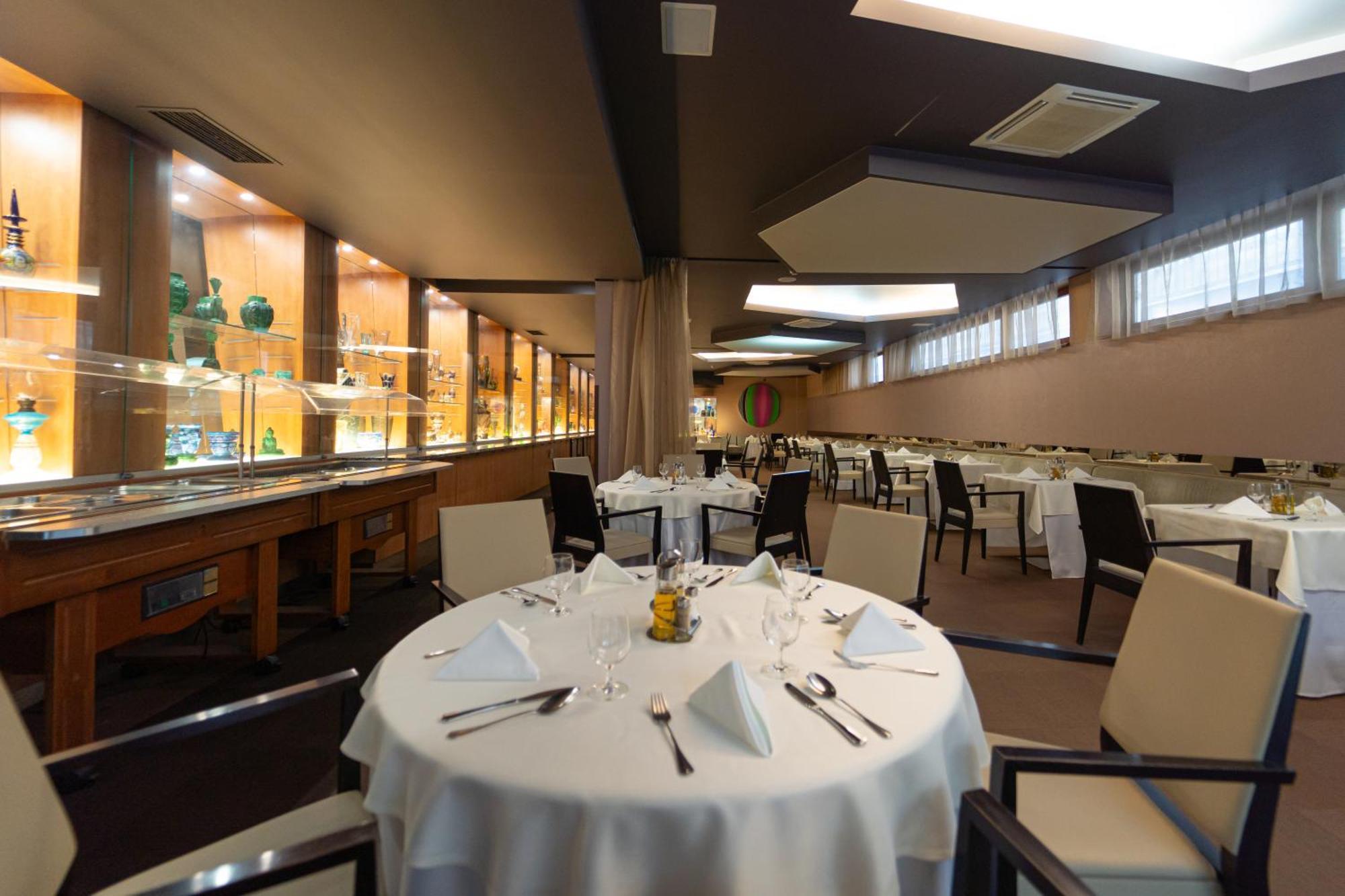 Boutique Hotel Zlaty Dukat Kösice Dış mekan fotoğraf